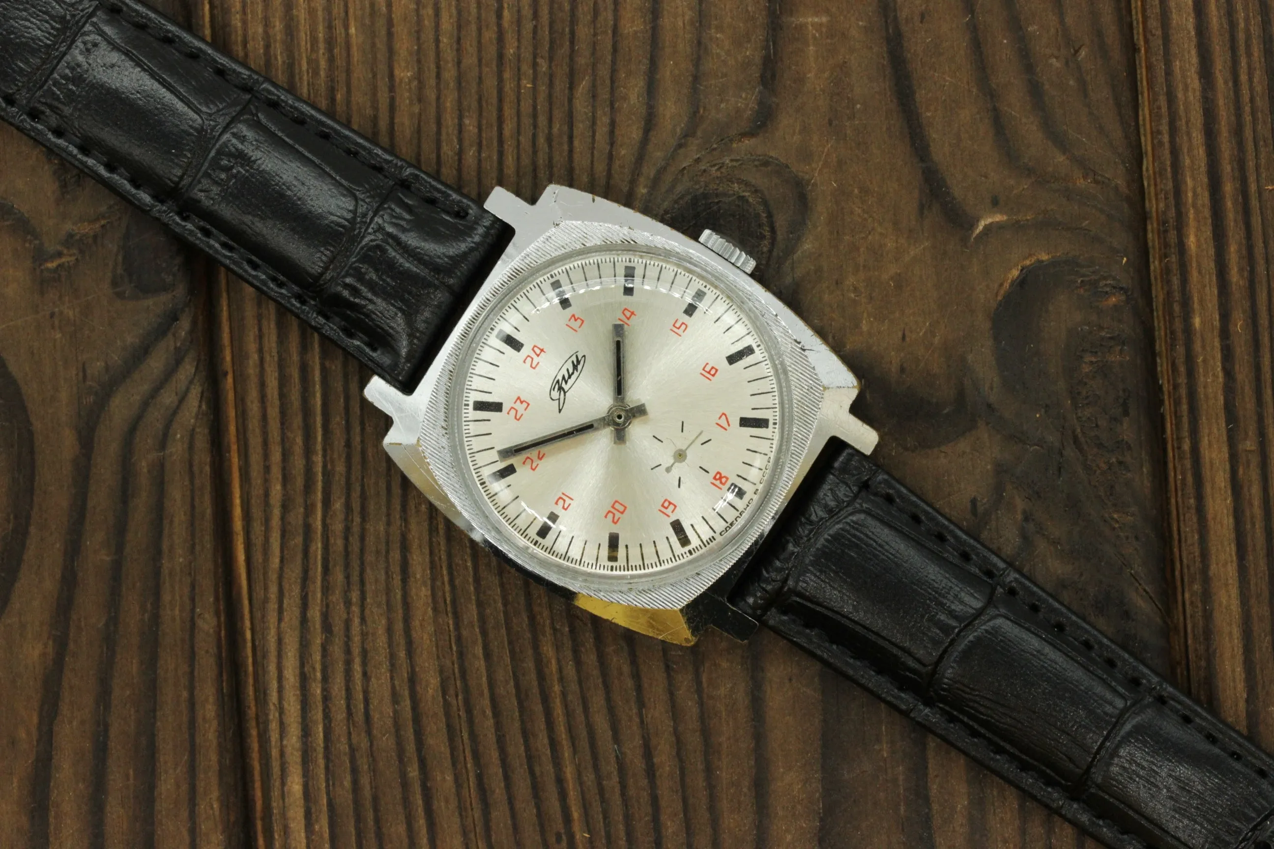 1970s ZIM Soviet mechanical men's watch cal.2602 Pobeda wristwatch