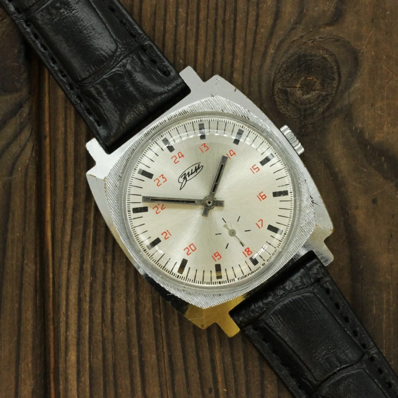 1970s ZIM Soviet mechanical men's watch cal.2602 Pobeda wristwatch