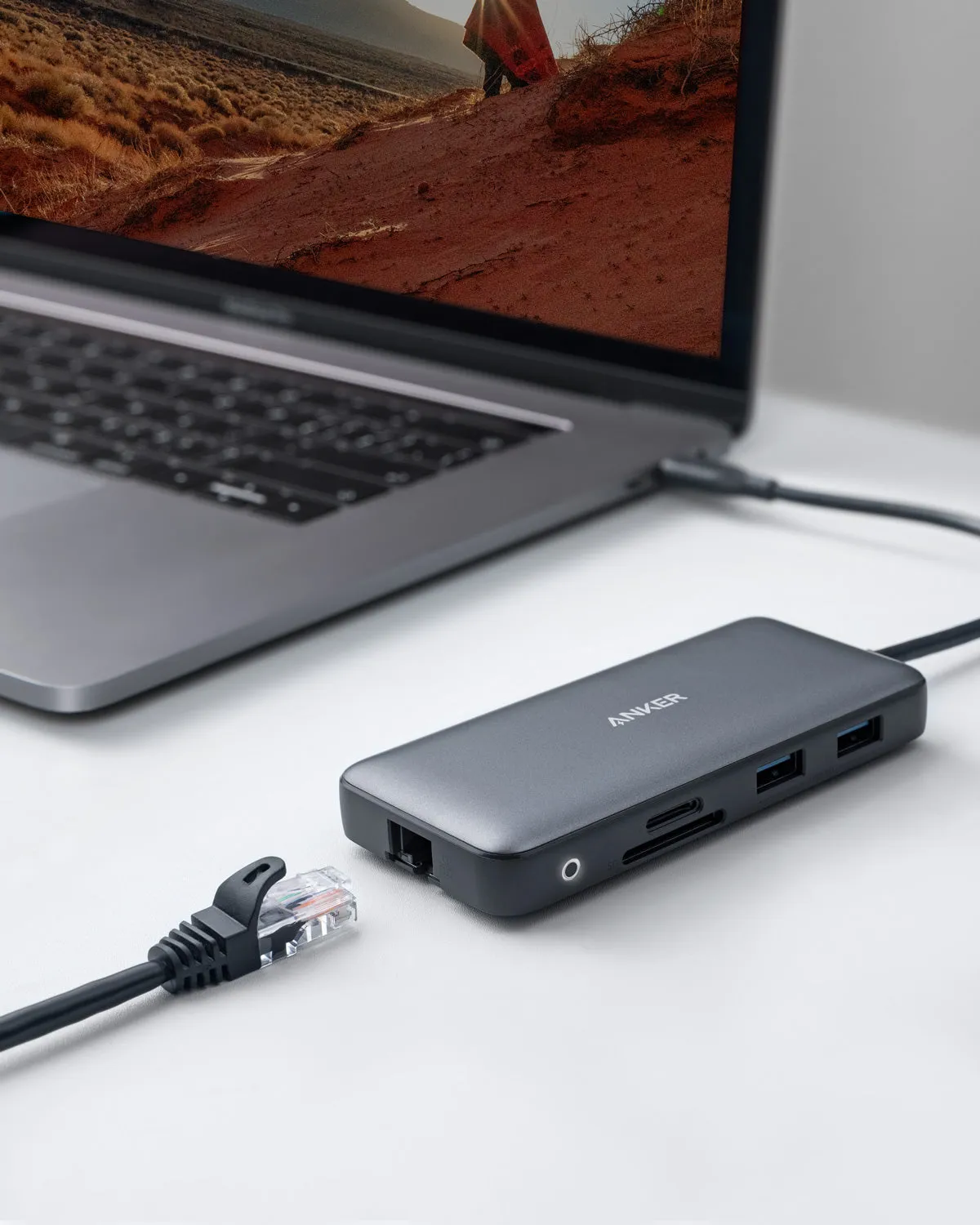 Anker 553 USB-C Powerexpand Media Hub (8-In-1) - Gray