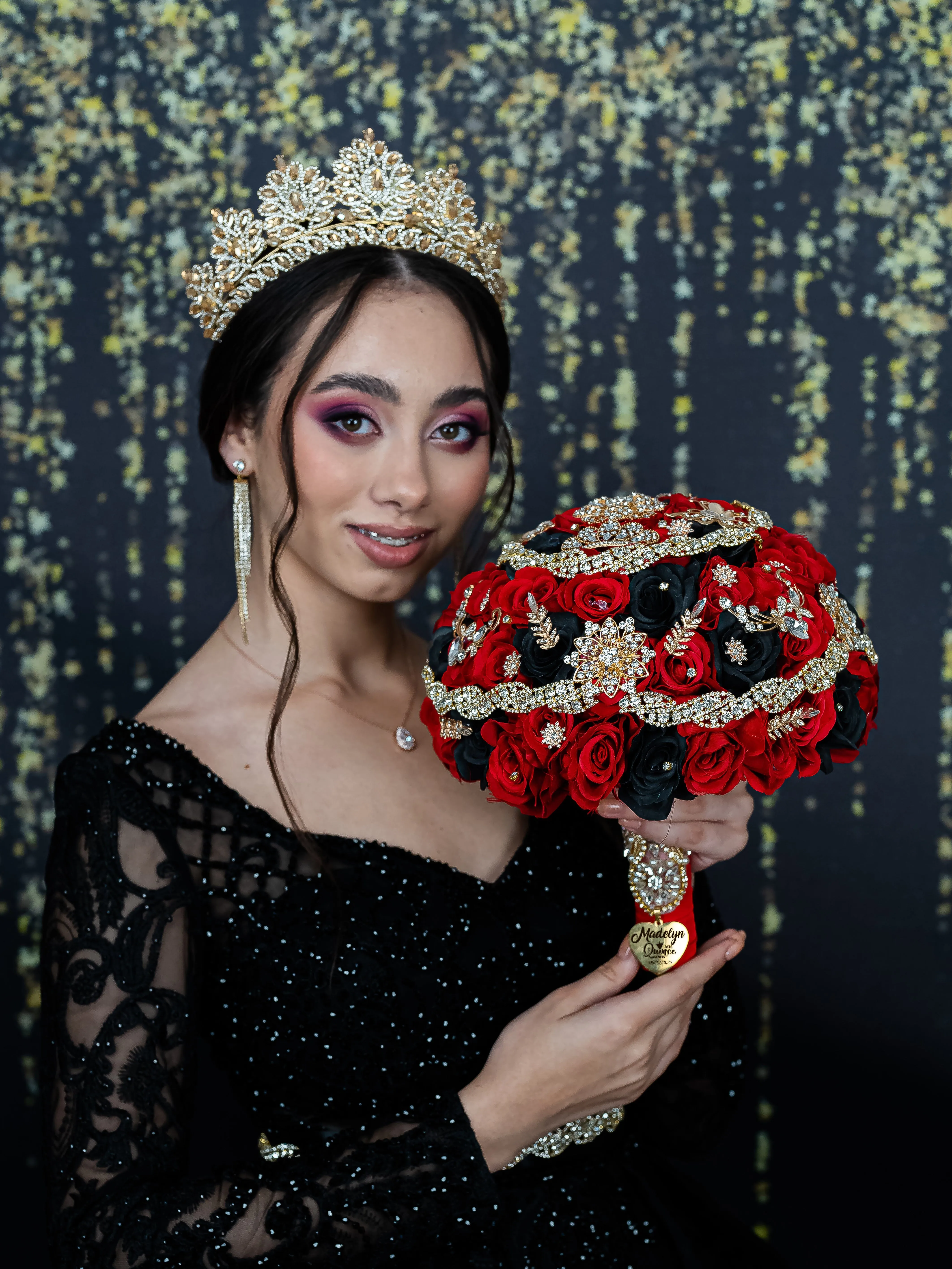 Black with Red quinceanera cake knife and server