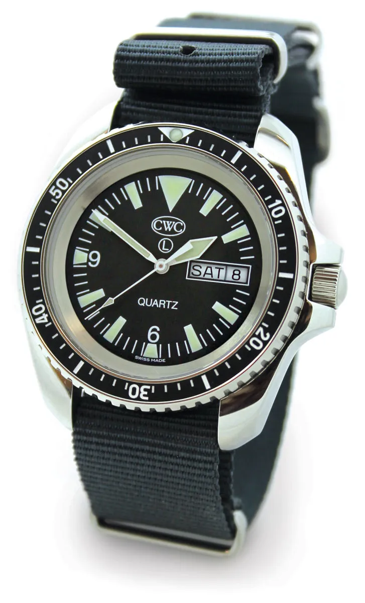 CWC QUARTZ DIVERS WATCH RN300-P QS120-DD