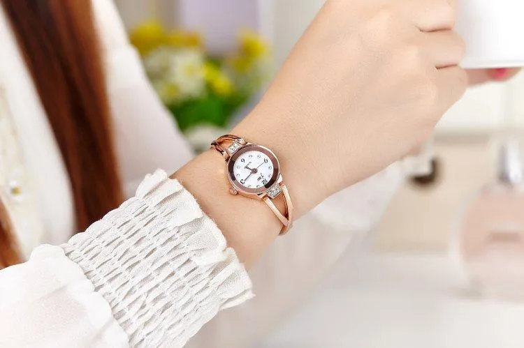 Fashion Girl Bracelet Waterproof Quartz Electronics Watch