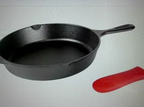 Lodge 10.25 Cast Iron Skillet with Handle Holder