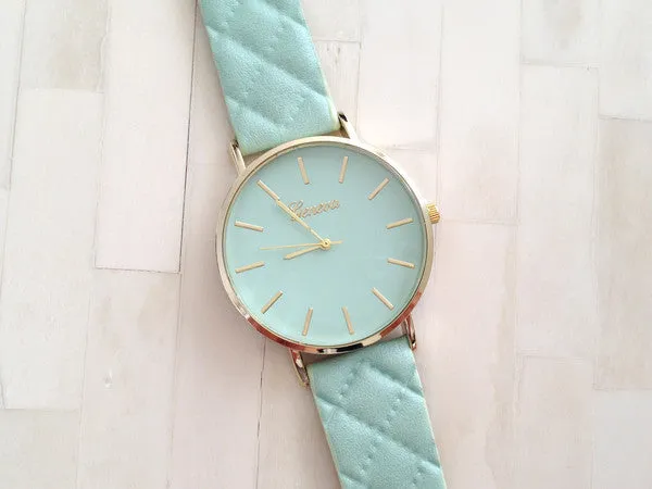 New Fashion Women Dress Watch vintage Leather Lake Blue Watches refined Bracelet wristwatch