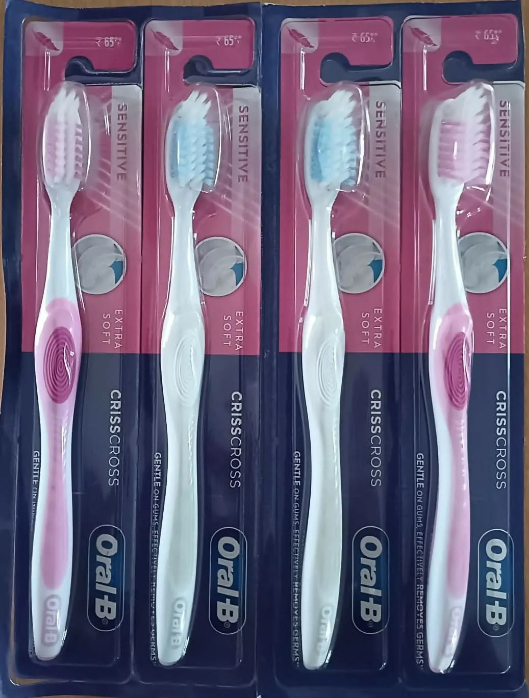 Oral-B CRISSCROSS Sensitive Ultrathin Toothbrushes - (PACK OF 4) with Extra Soft Bristles TPT)