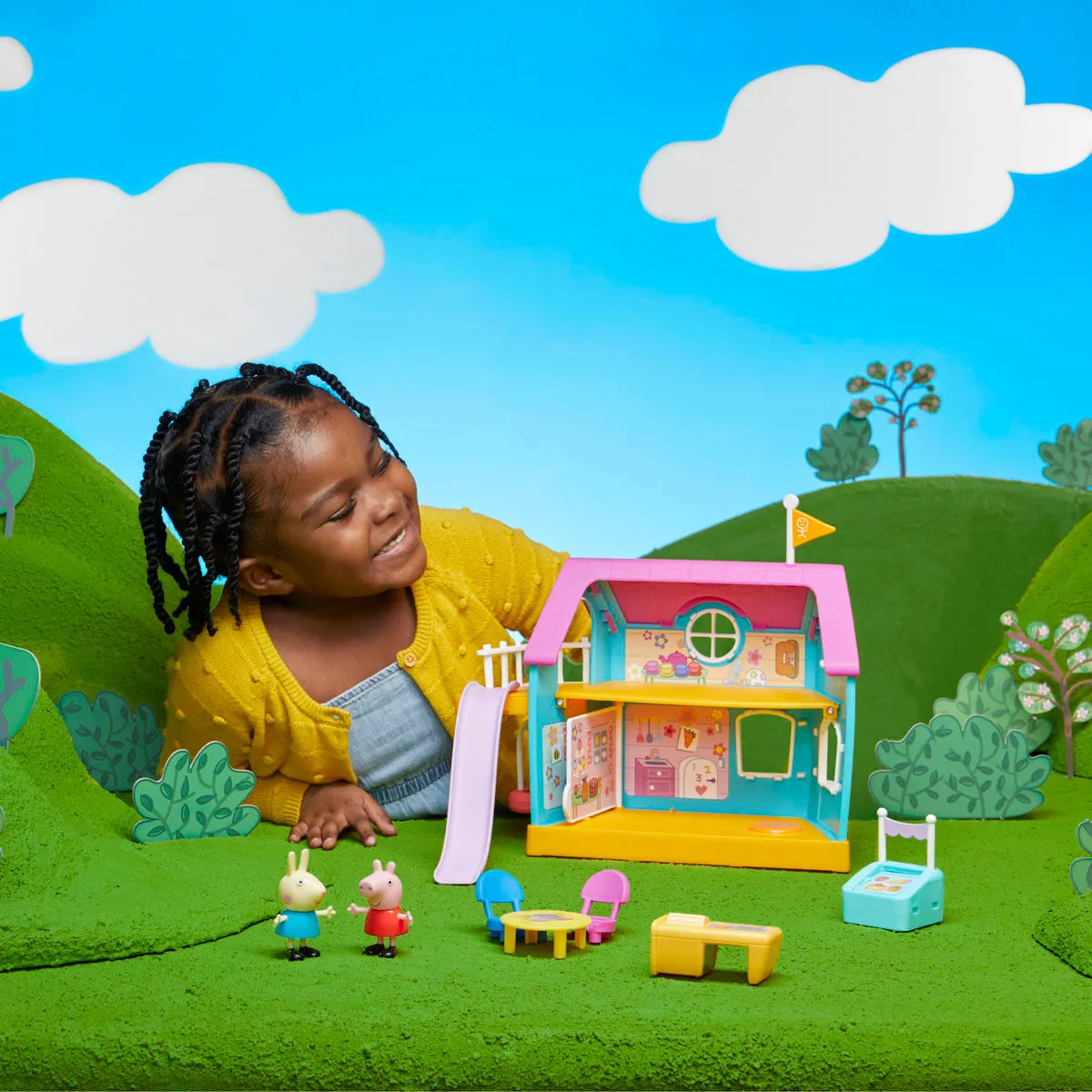 Peppa Pig  Kids-Only Clubhouse Playset with Peppa and Rebecca Rabbit Figures