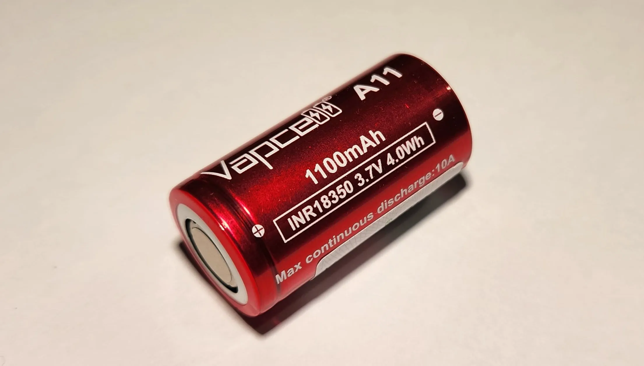 Vapcell A11 18350 1100mAh 10A Rechargeable Lithium Battery  **** HAS TO BE SHIPPED WITH FLASHLIGHT   FEDEX ***