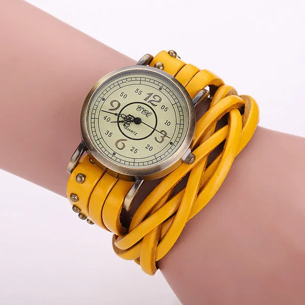 Vintage Cow Leather Rivet Watch Women Antique Wrist Watch Casual Quartz Watch Relogio Feminino Reloj Mujer