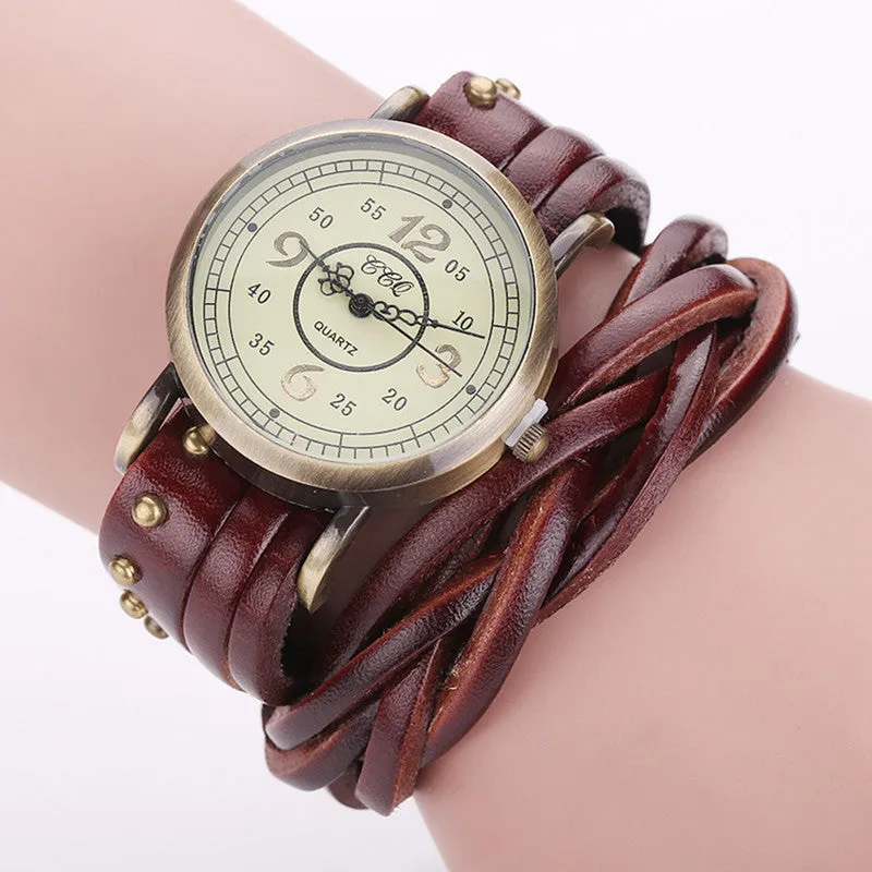 Vintage Cow Leather Rivet Watch Women Antique Wrist Watch Casual Quartz Watch Relogio Feminino Reloj Mujer