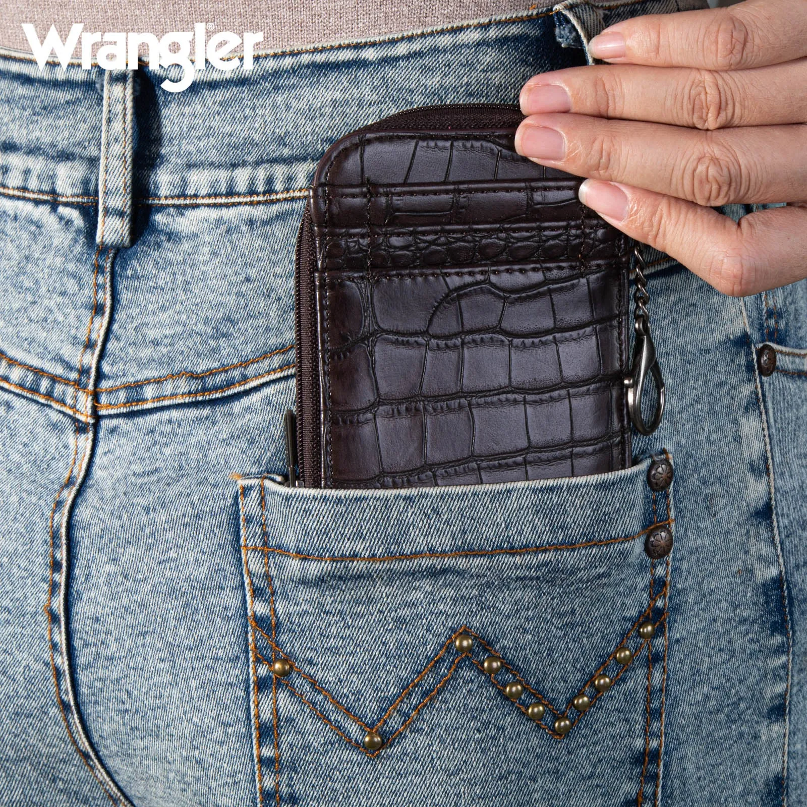 WG102-W005 Wrangler  Wrangler Croc Print  Mini Zip Card Case - Coffee