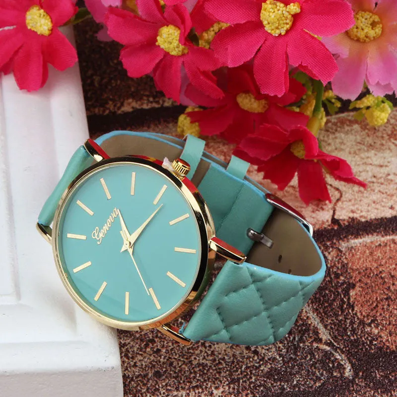 Women Unisex Casual Geneva Pu Leather Quartz Wrist Watch Casual bracelet Dress Watches Geneva rose flower Wristwatches